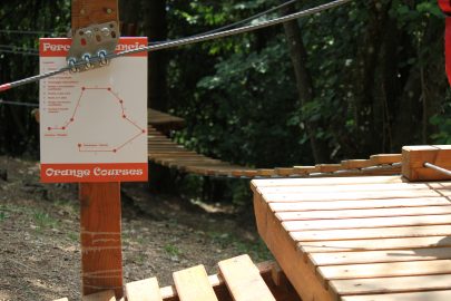parco sospeso nel bosco percorso arancio